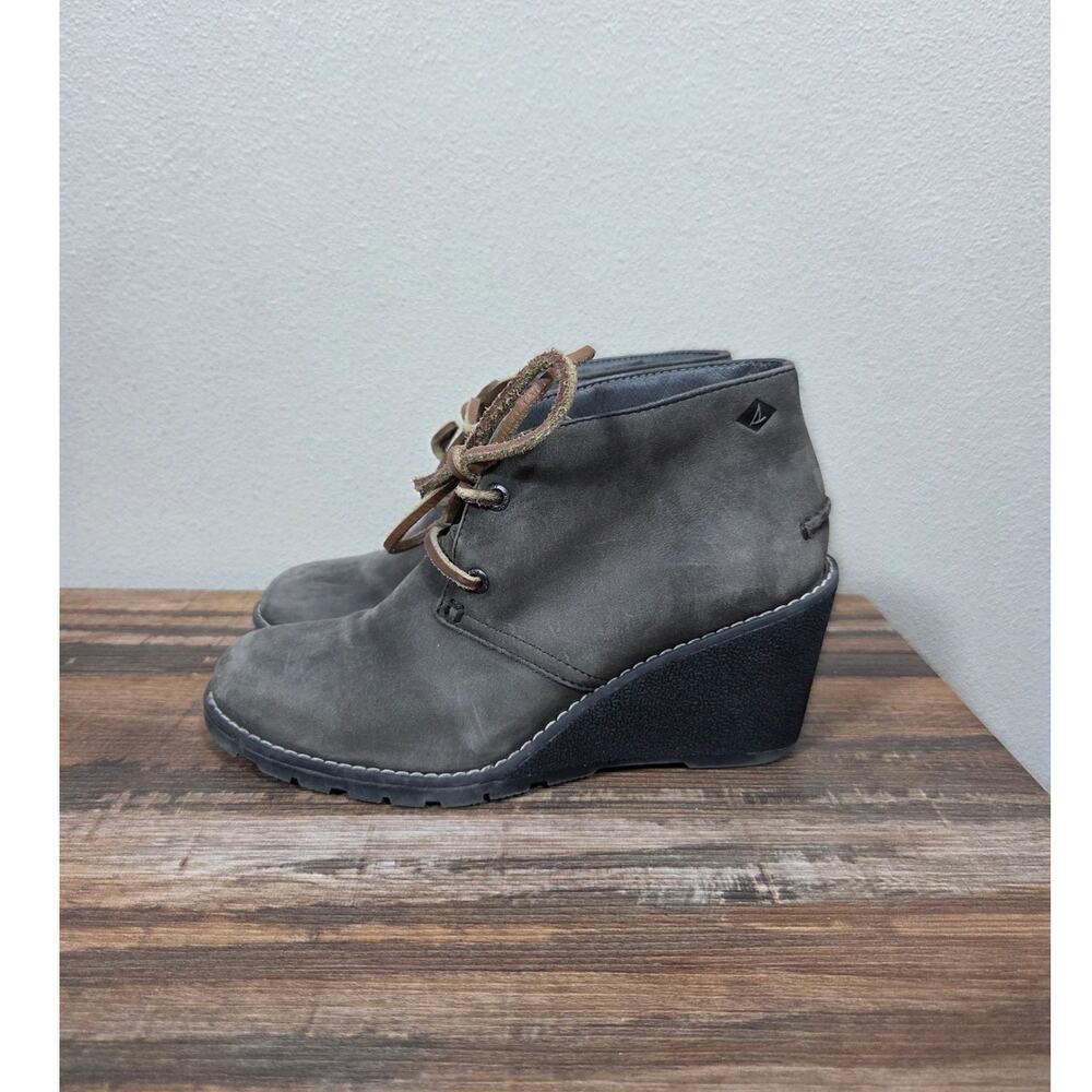Sperry Woman's Celeste Prow Gray Suede Wedge Ankle Lace Up Boots Size 5
